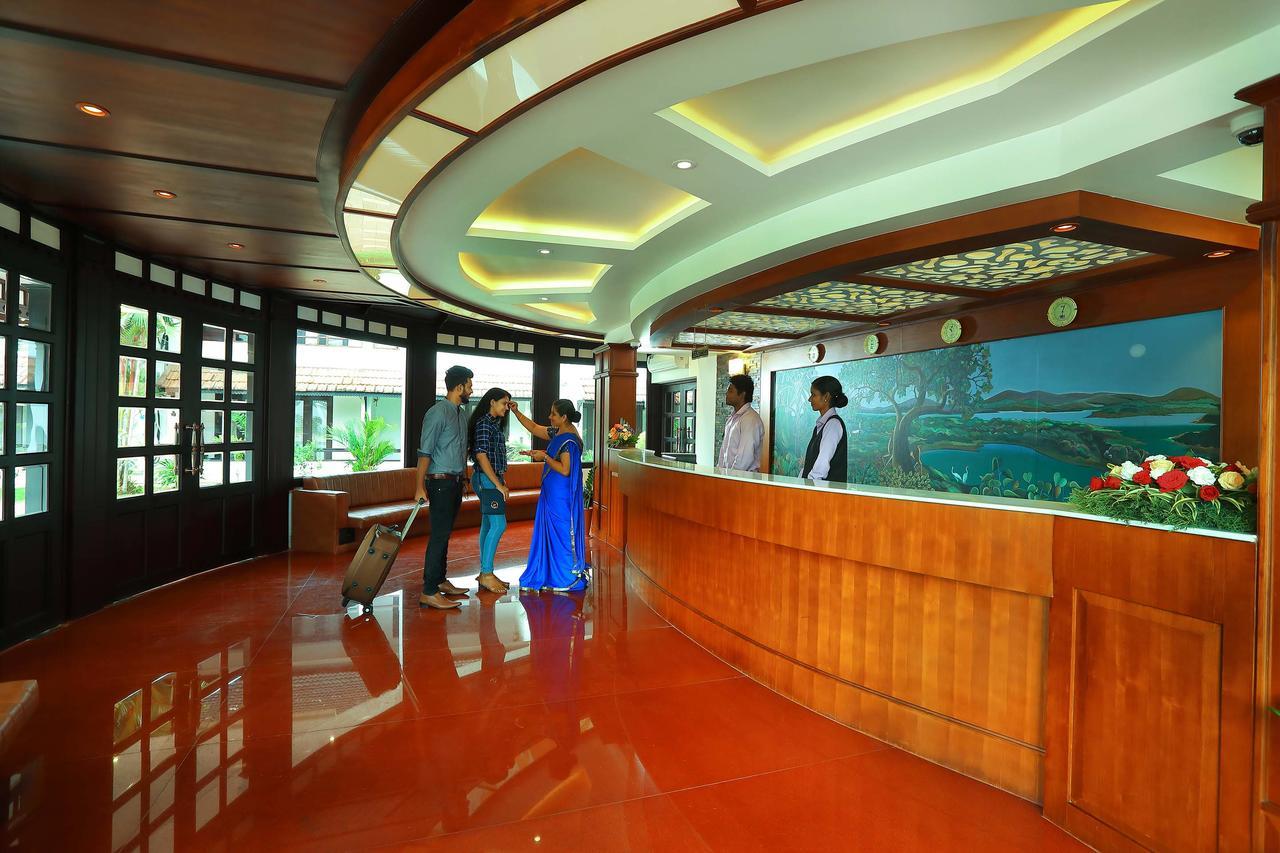 Nihara Resort And Spa Cochin Коччи Экстерьер фото