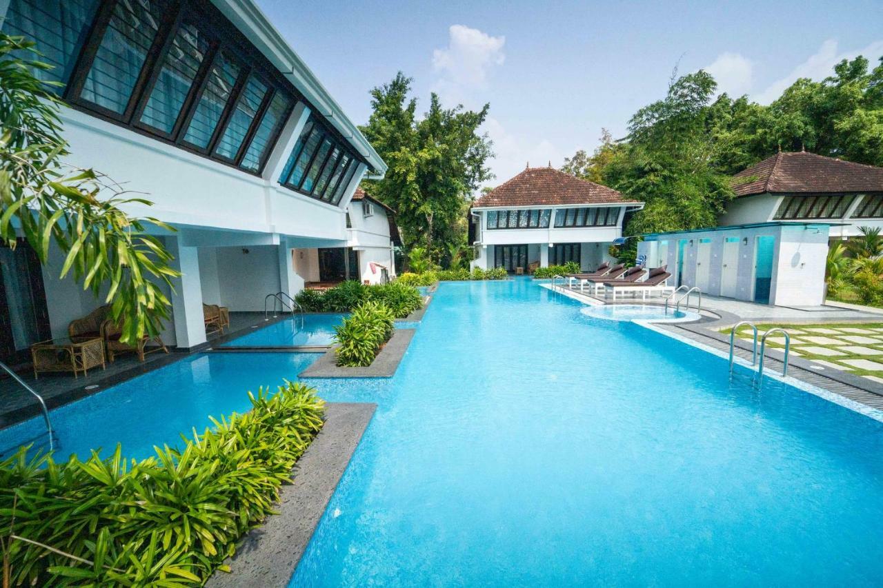 Nihara Resort And Spa Cochin Коччи Экстерьер фото